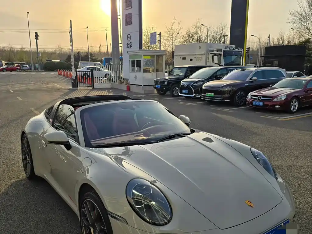 Porsche 911 2022