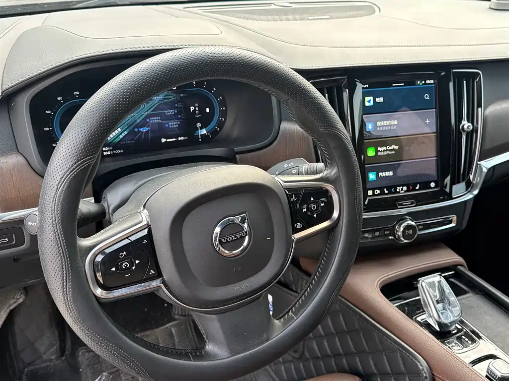 Volvo S90 2022