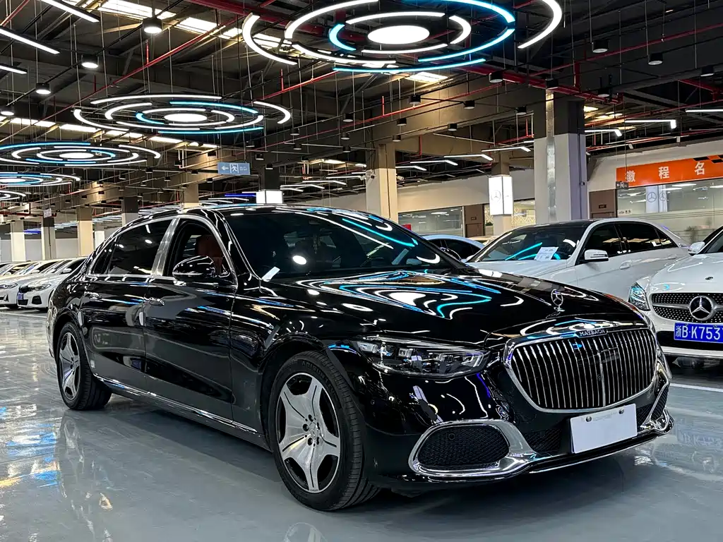 Mercedes-Benz Maybach S-Класс 2023