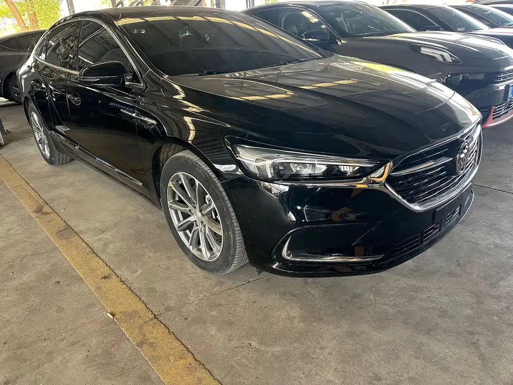Buick LaCrosse 2022