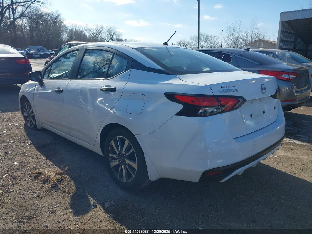 Nissan Versa 2024