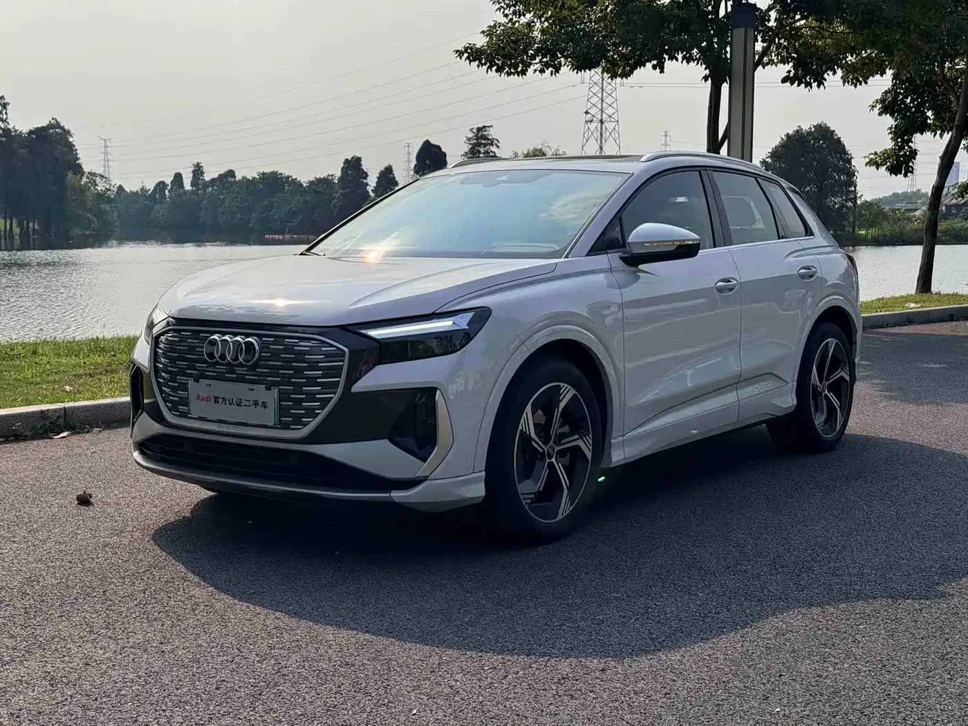 Audi Q4 e-tron 2025