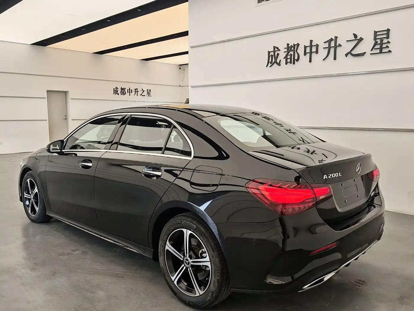Mercedes-Benz A-Класс 2024