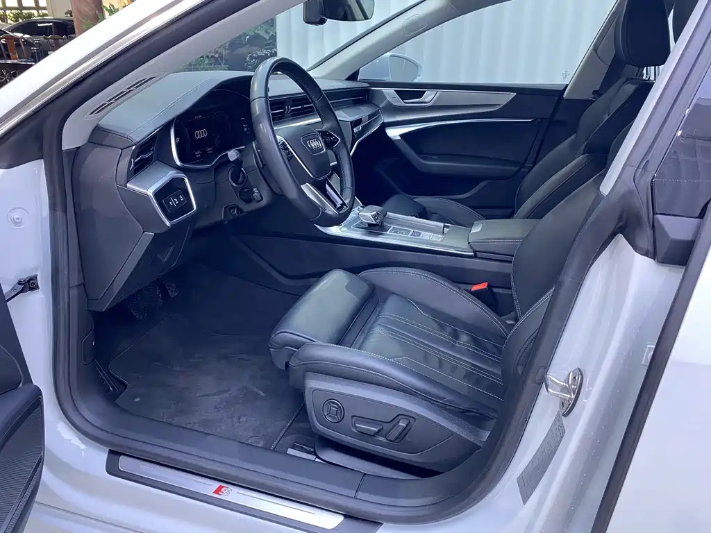Audi A7 2024