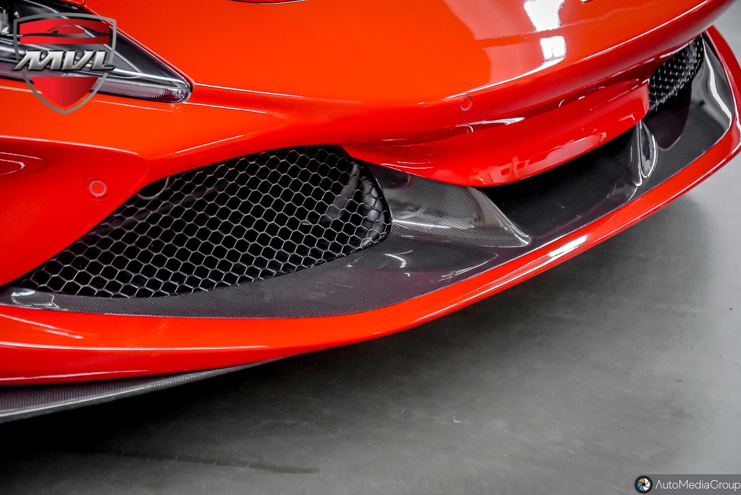 Ferrari F8 2023