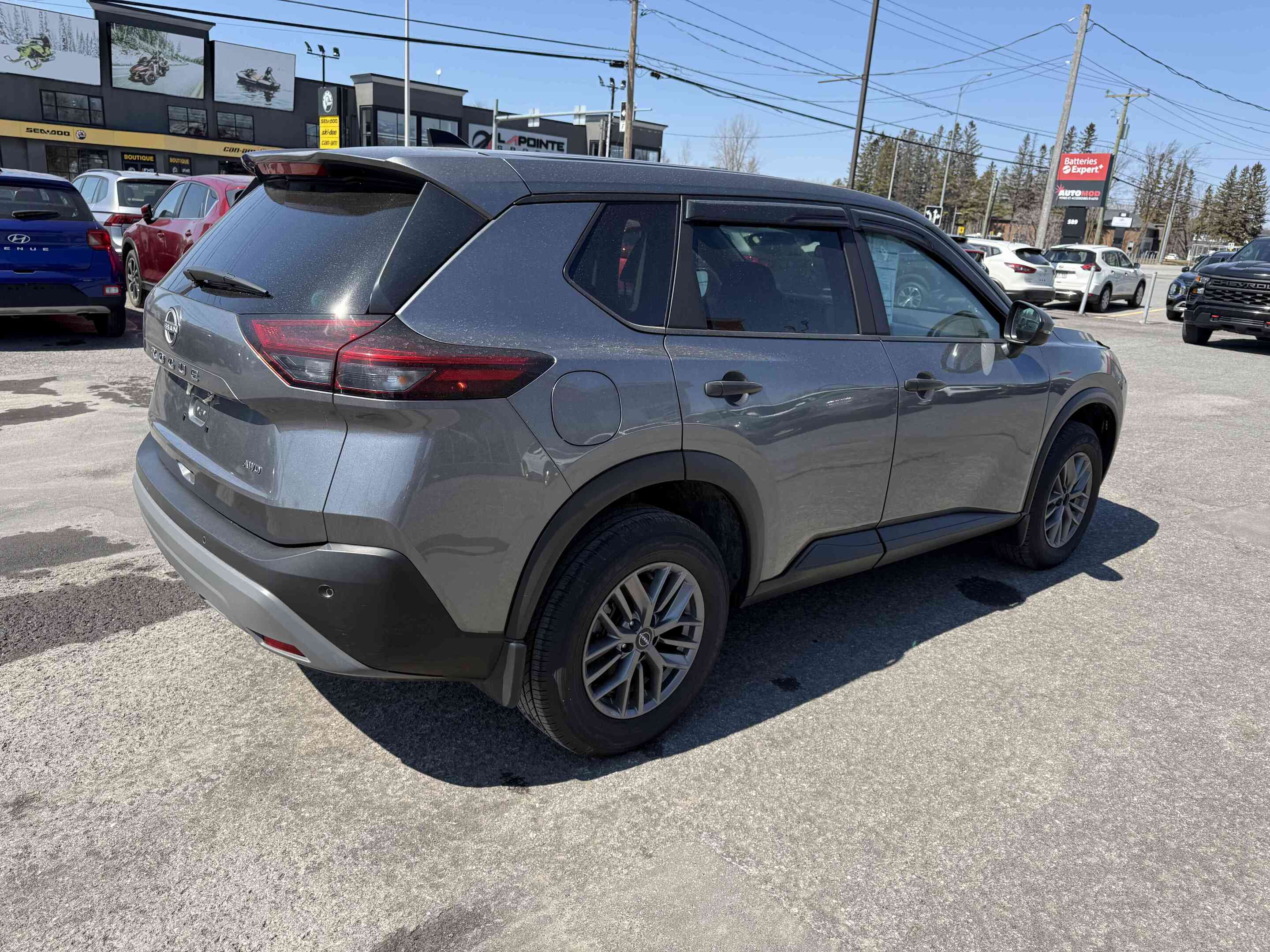 Nissan Rogue 2023