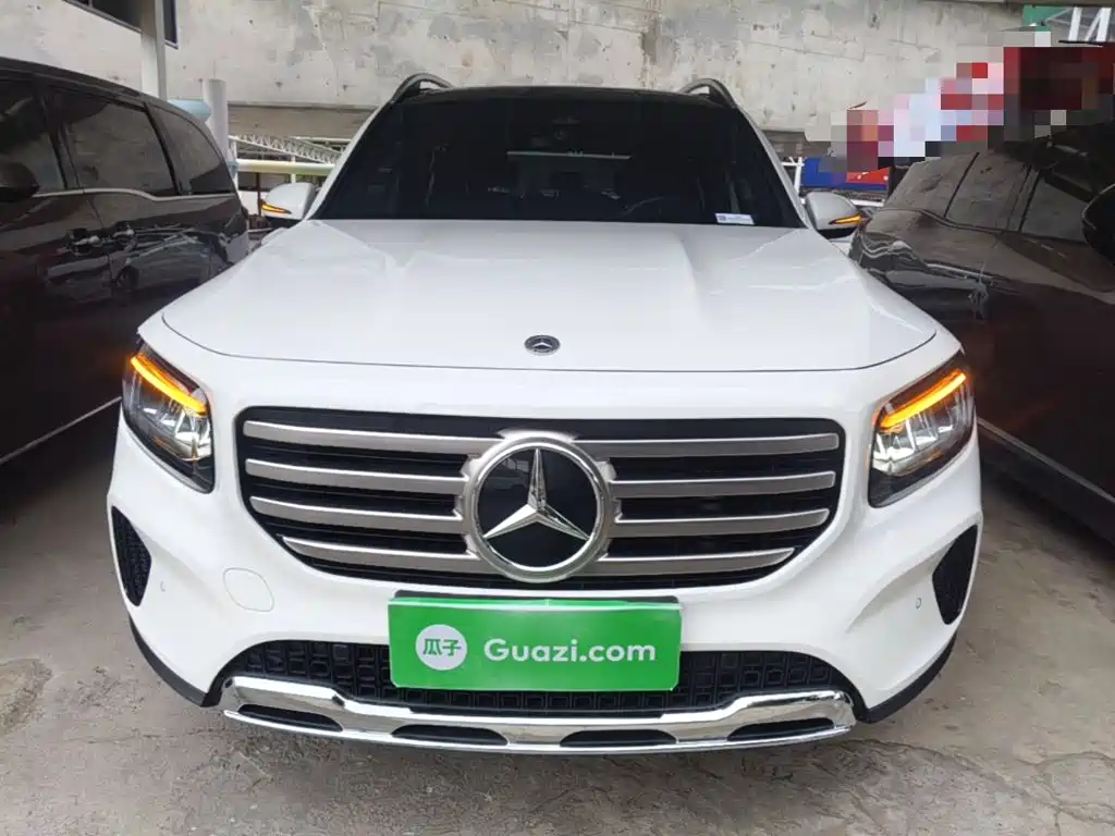 Mercedes-Benz GLB 2024