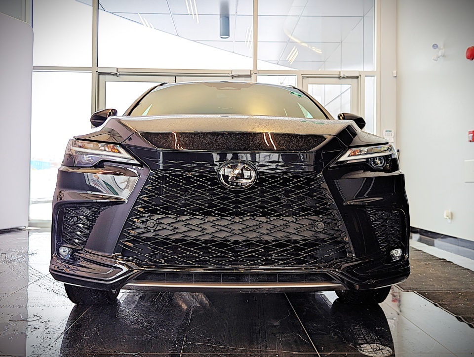 Lexus RX 2023