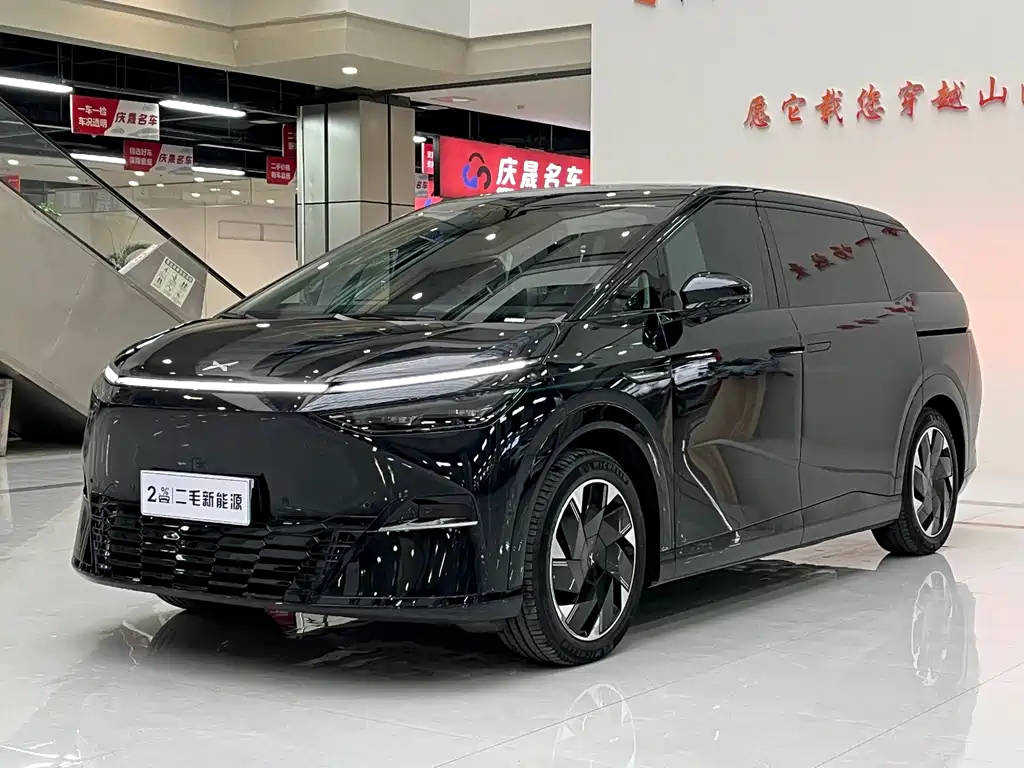 Xpeng X9 2024