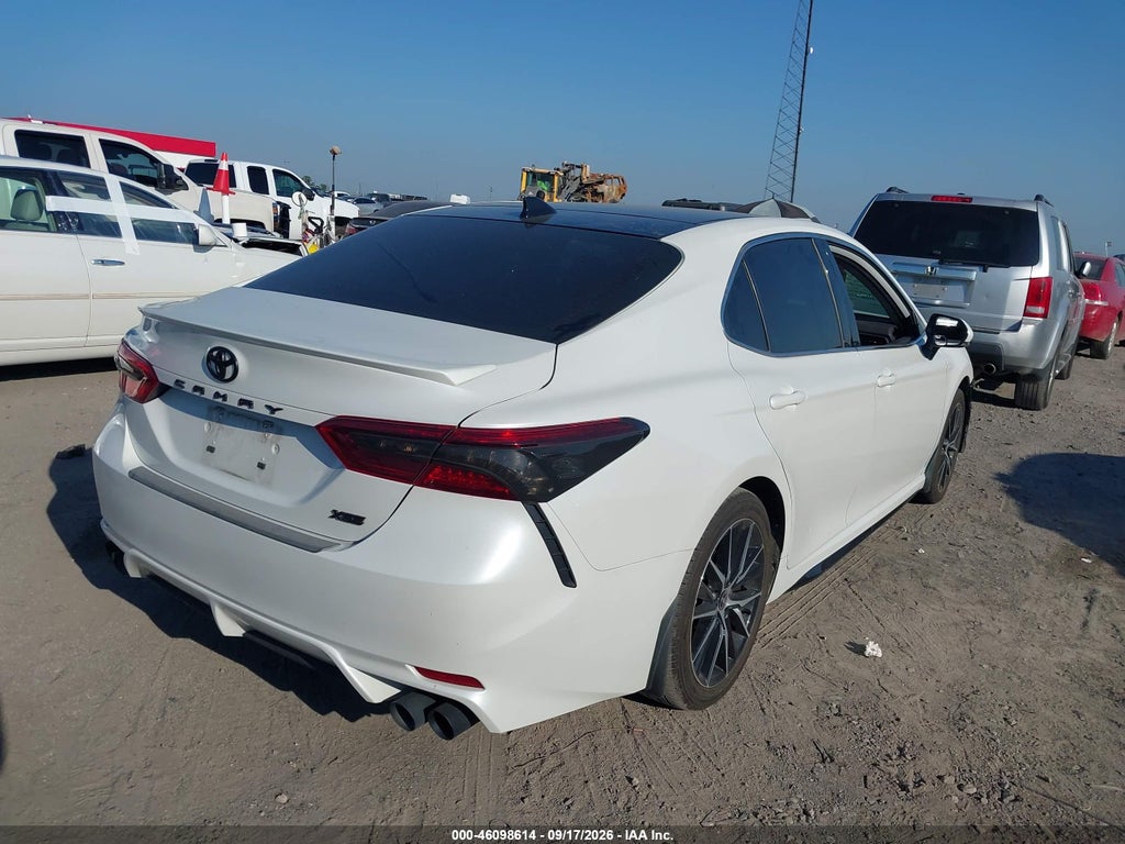 Toyota Camry 2023