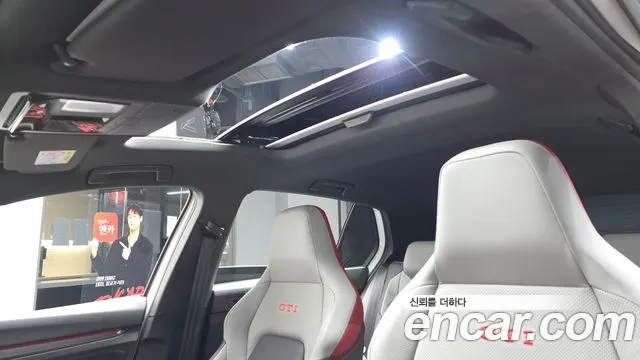 Volkswagen Golf 2024