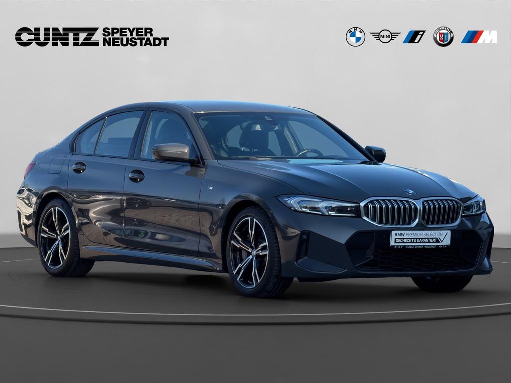 BMW 330 2023