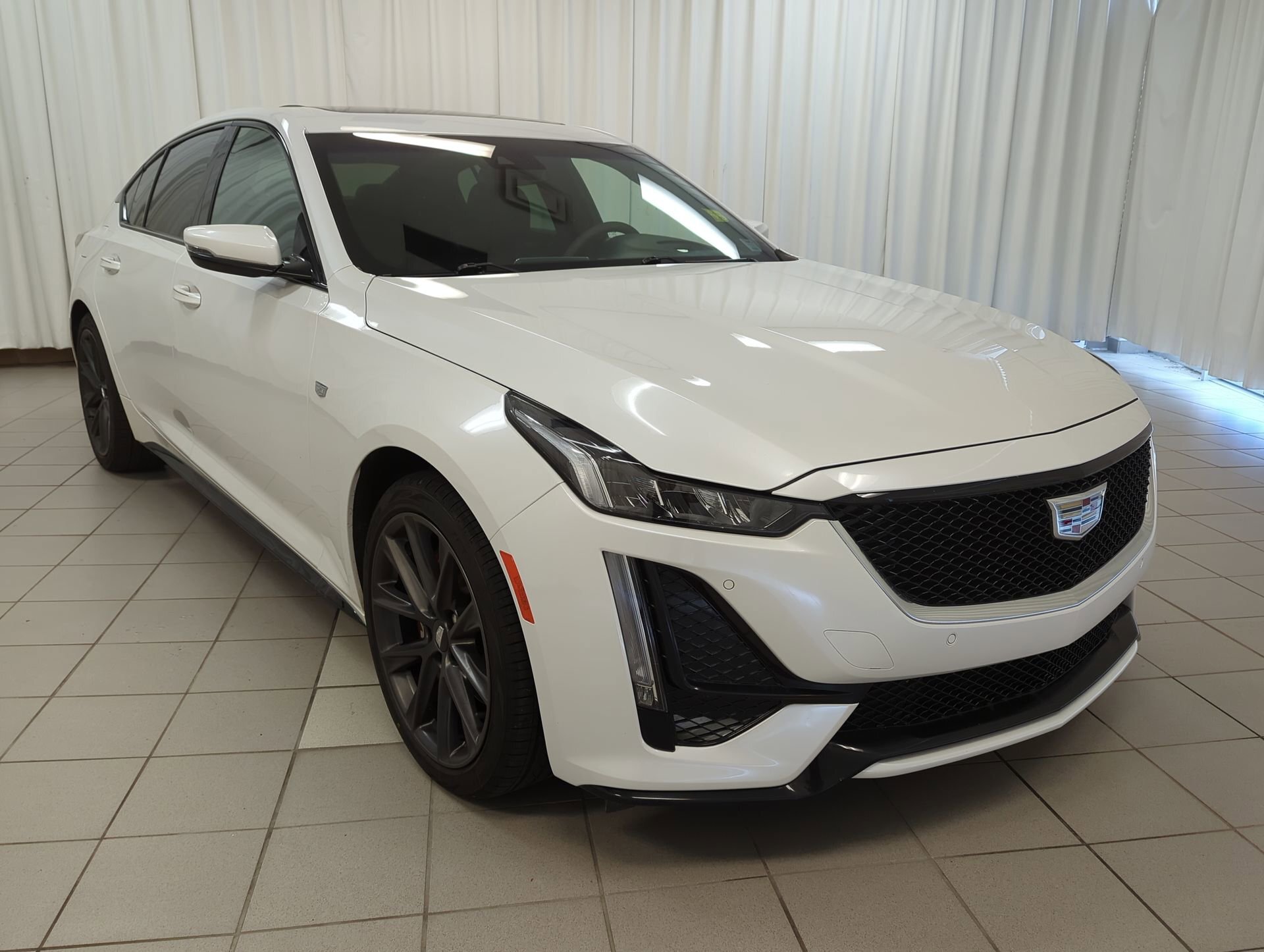 Cadillac CT5 2023