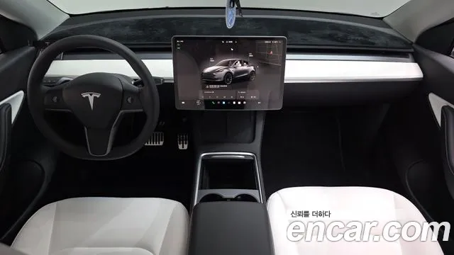 Tesla Model Y 2022