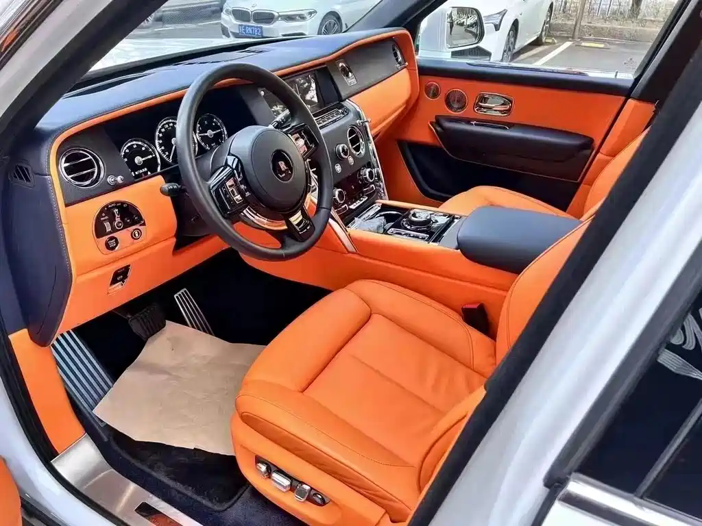 Rolls-Royce Cullinan 2021