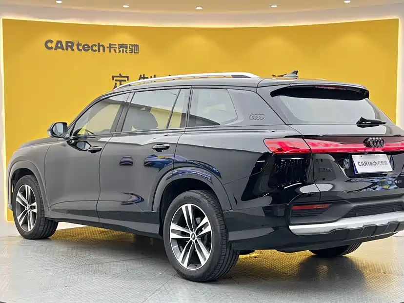 Audi Q6 2025