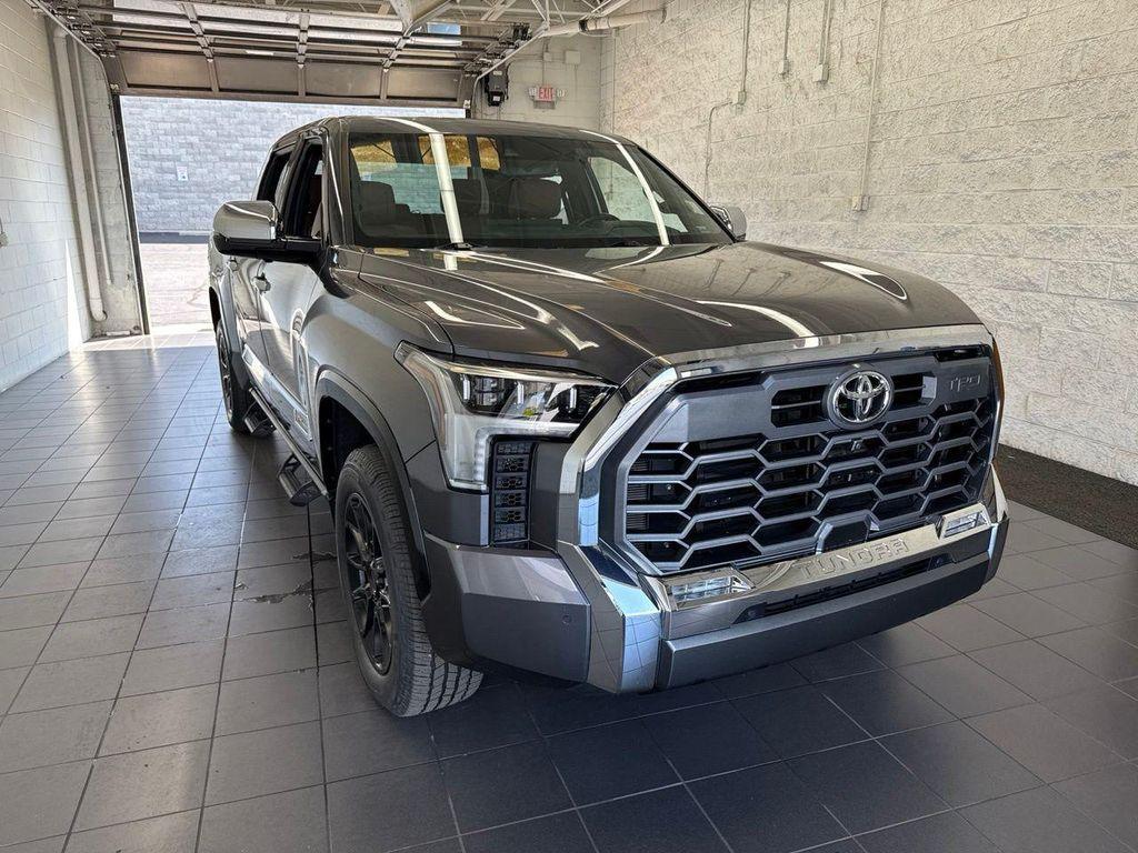 Toyota Tundra 2023