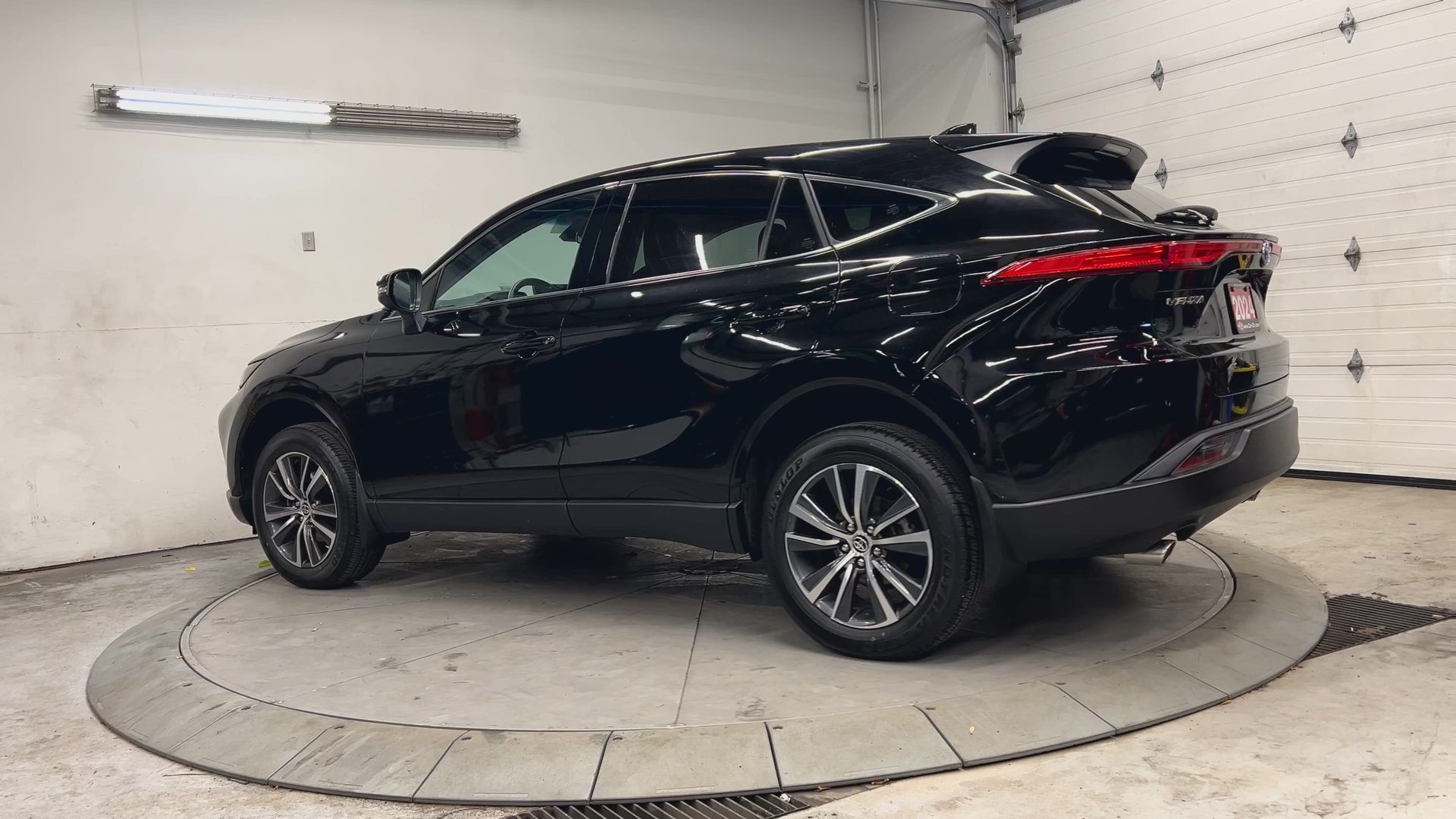 Toyota Venza 2024