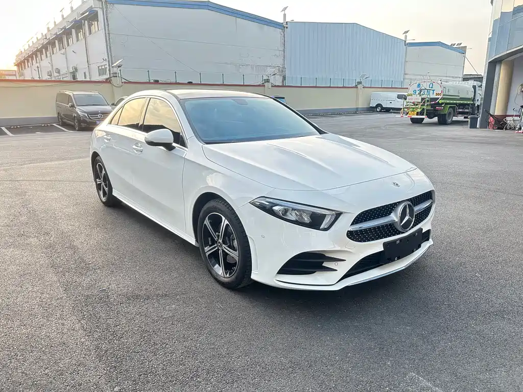 Mercedes-Benz A-Класс 2023