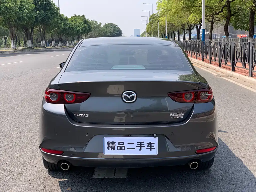 Mazda 3 2021