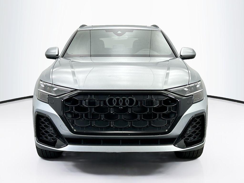 Audi Q8 2025