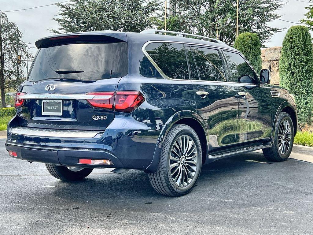 Infiniti QX80 2023