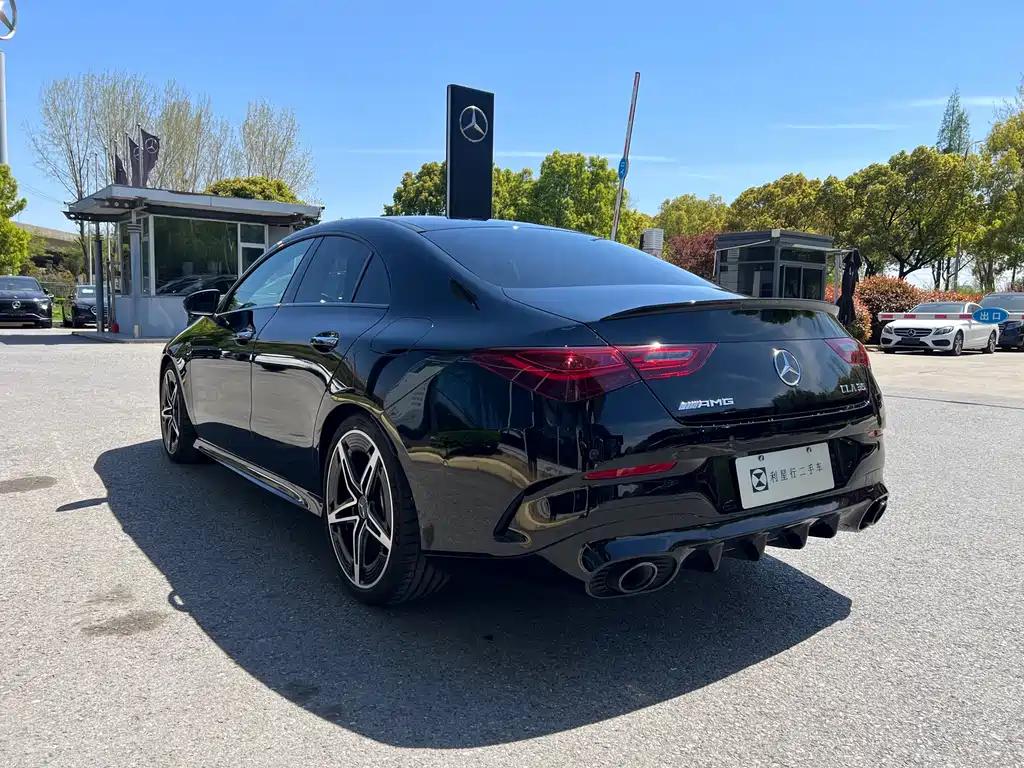 Mercedes-Benz CLA AMG 2025