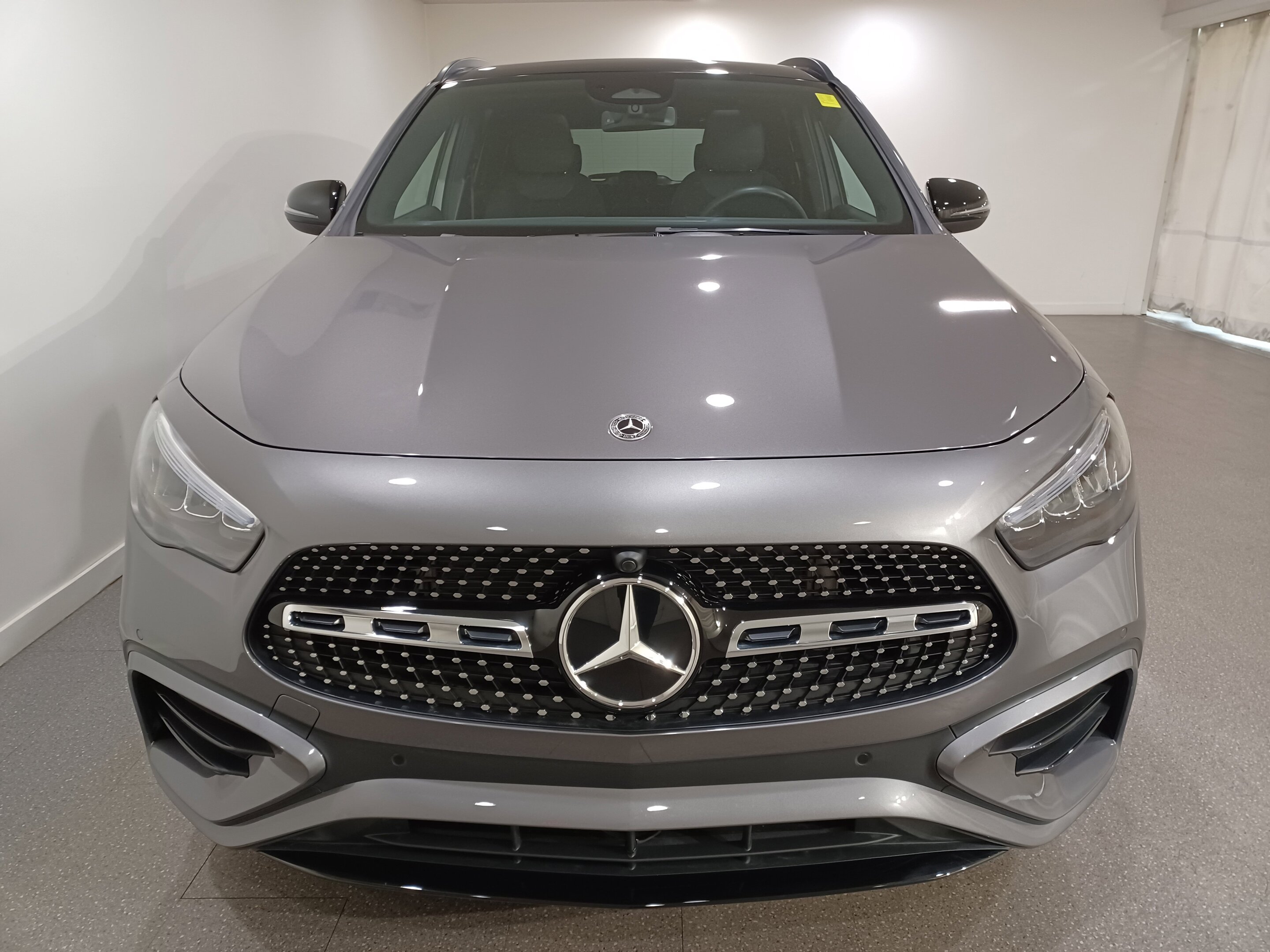 Mercedes-Benz GLA 2025