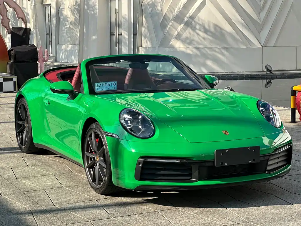 Porsche 911 2021