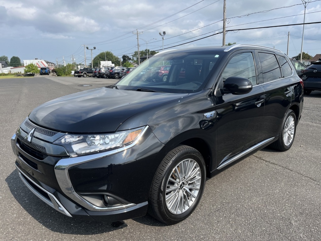 Mitsubishi Outlander 2022