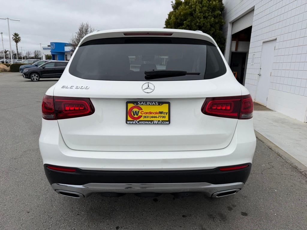 Mercedes-Benz GLC 300 2022