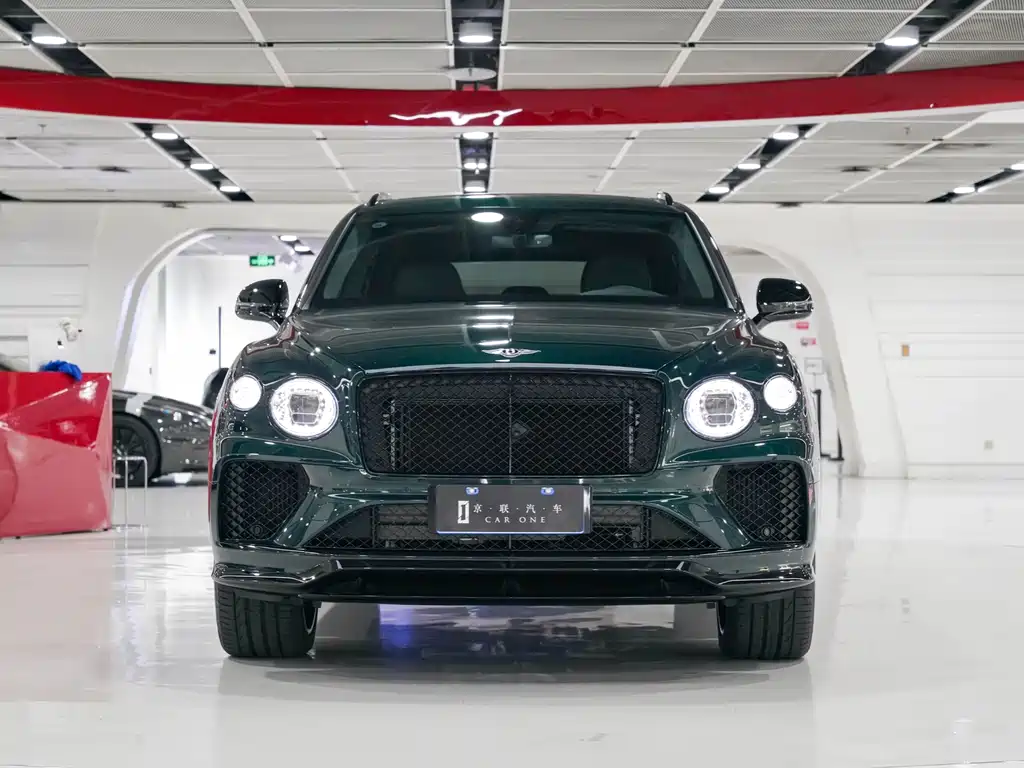 Bentley Bentayga 2024