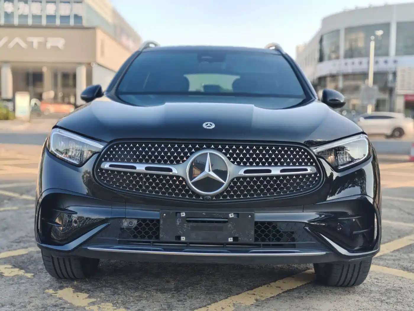 Mercedes-Benz GLC 2023