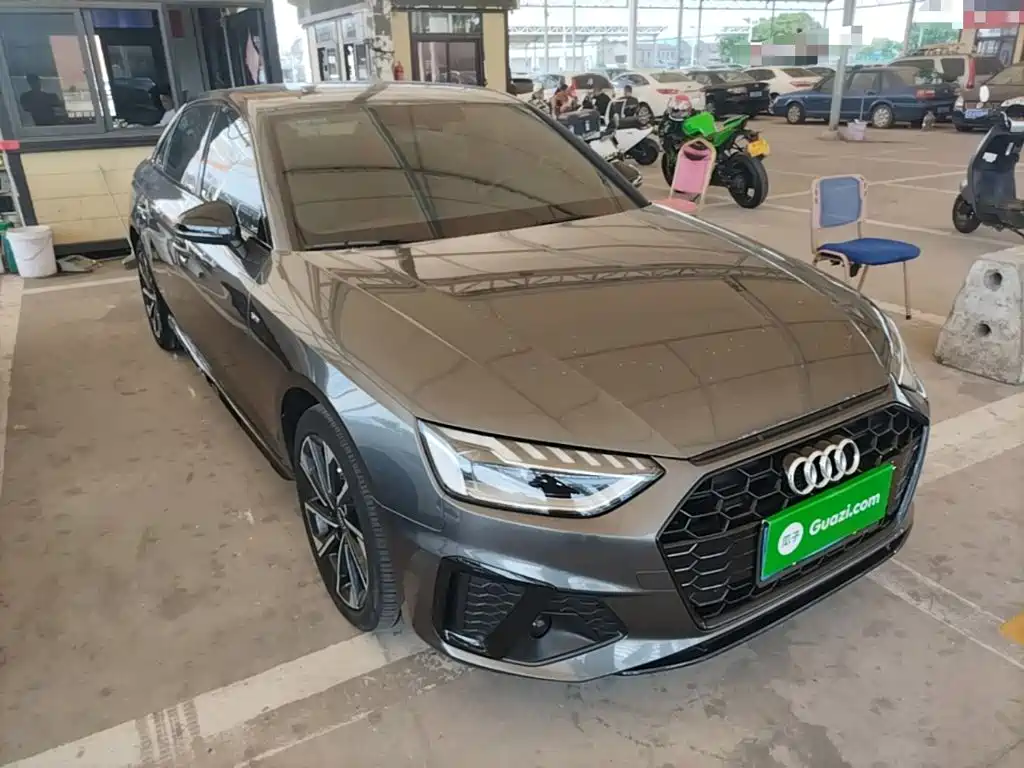 Audi A4 2024