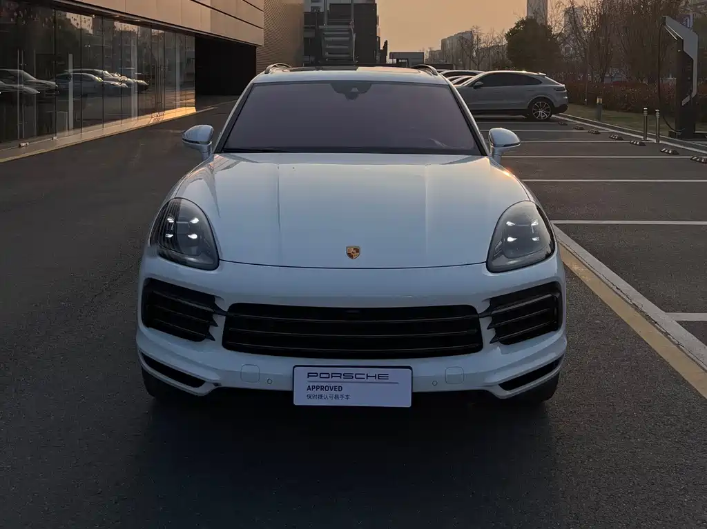 Porsche Cayenne 2023