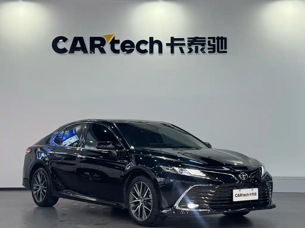 Toyota Camry 2022