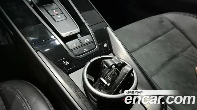 Porsche 911 2023