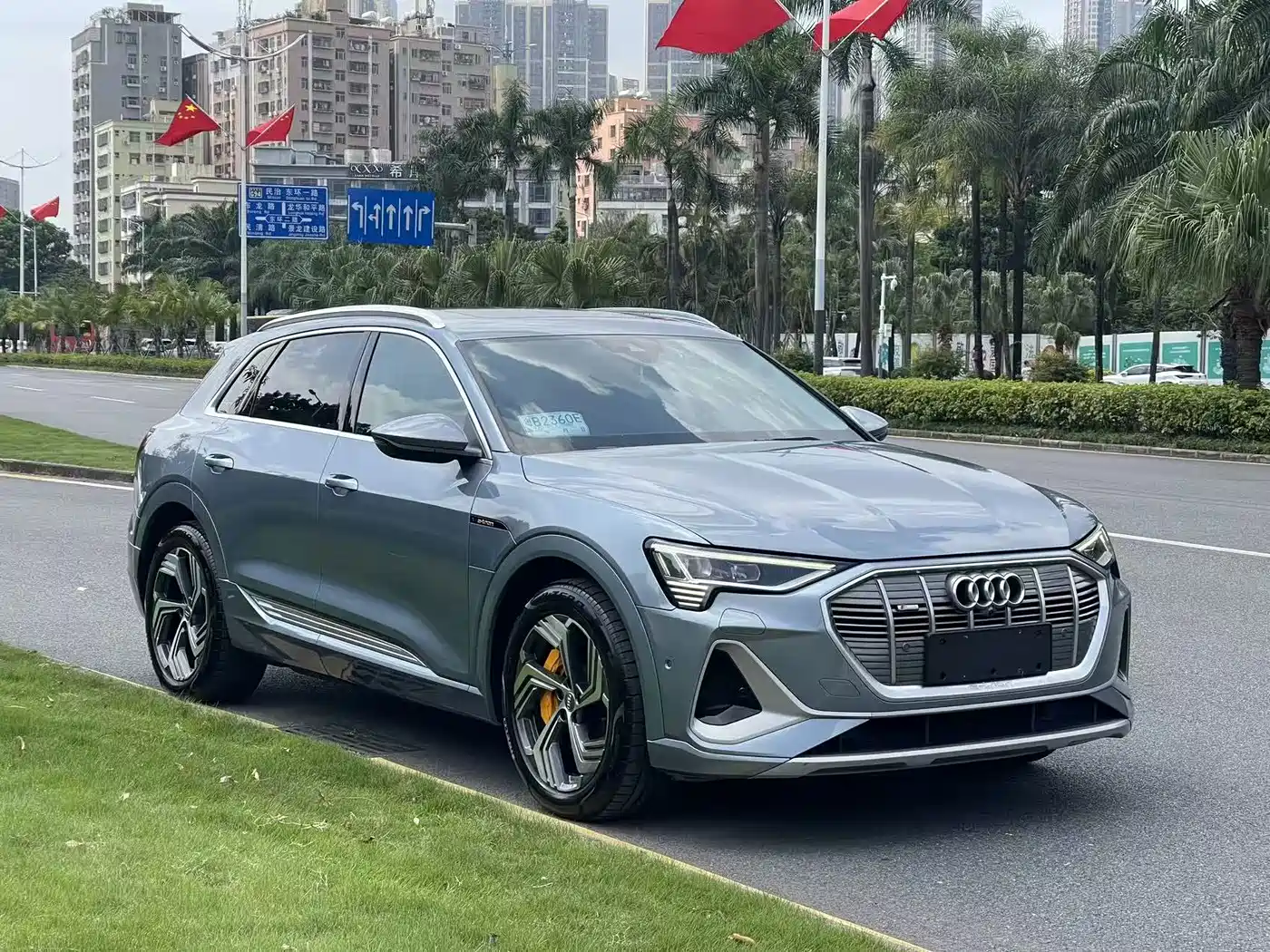 Audi e-tron 2022