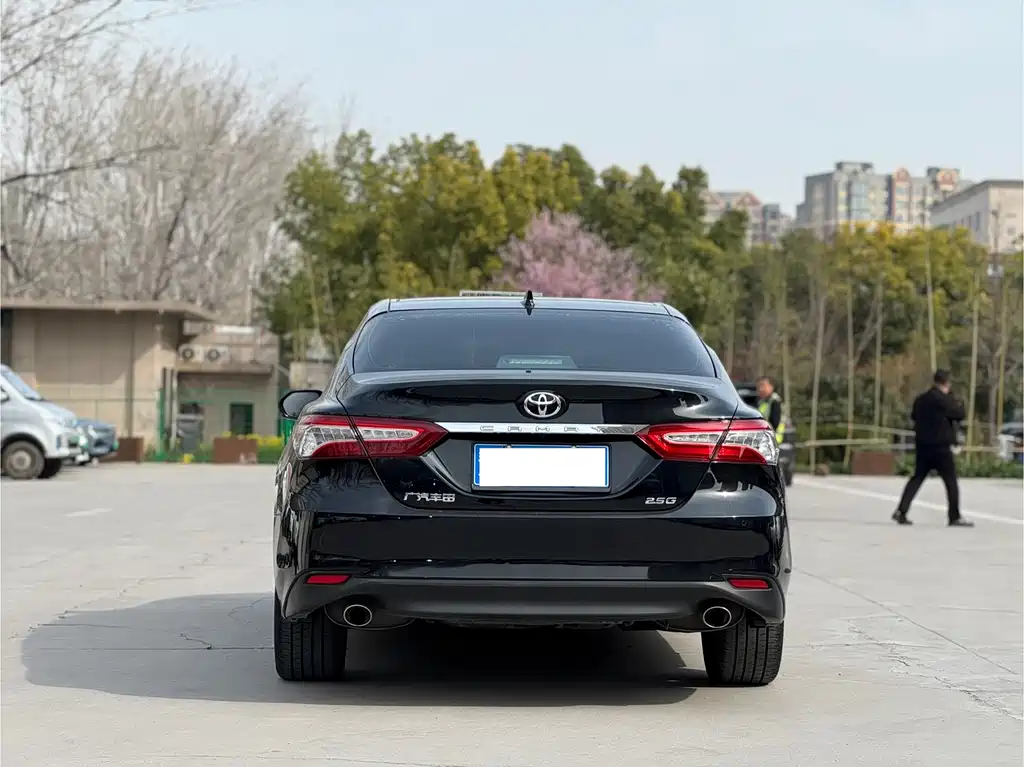Toyota Camry 2022