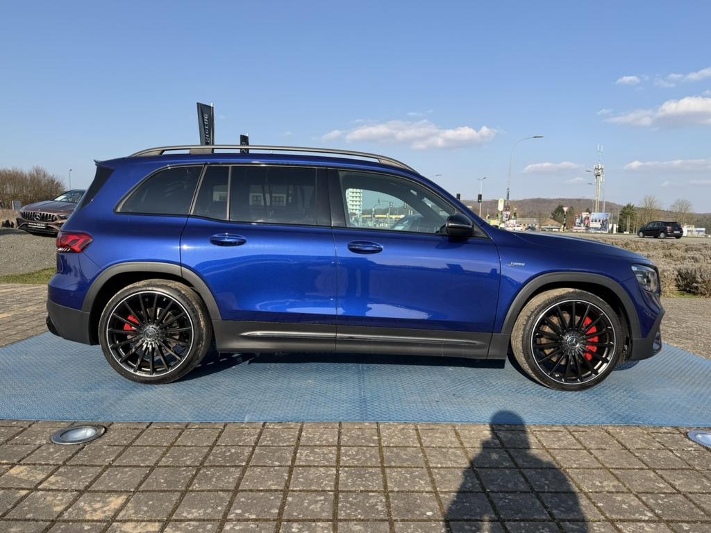 Mercedes-Benz GLB 35 AMG 2023