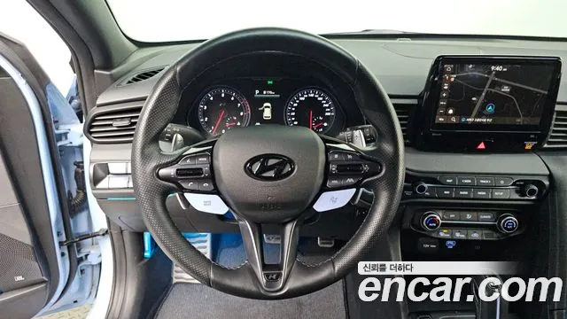 Hyundai Veloster 2021