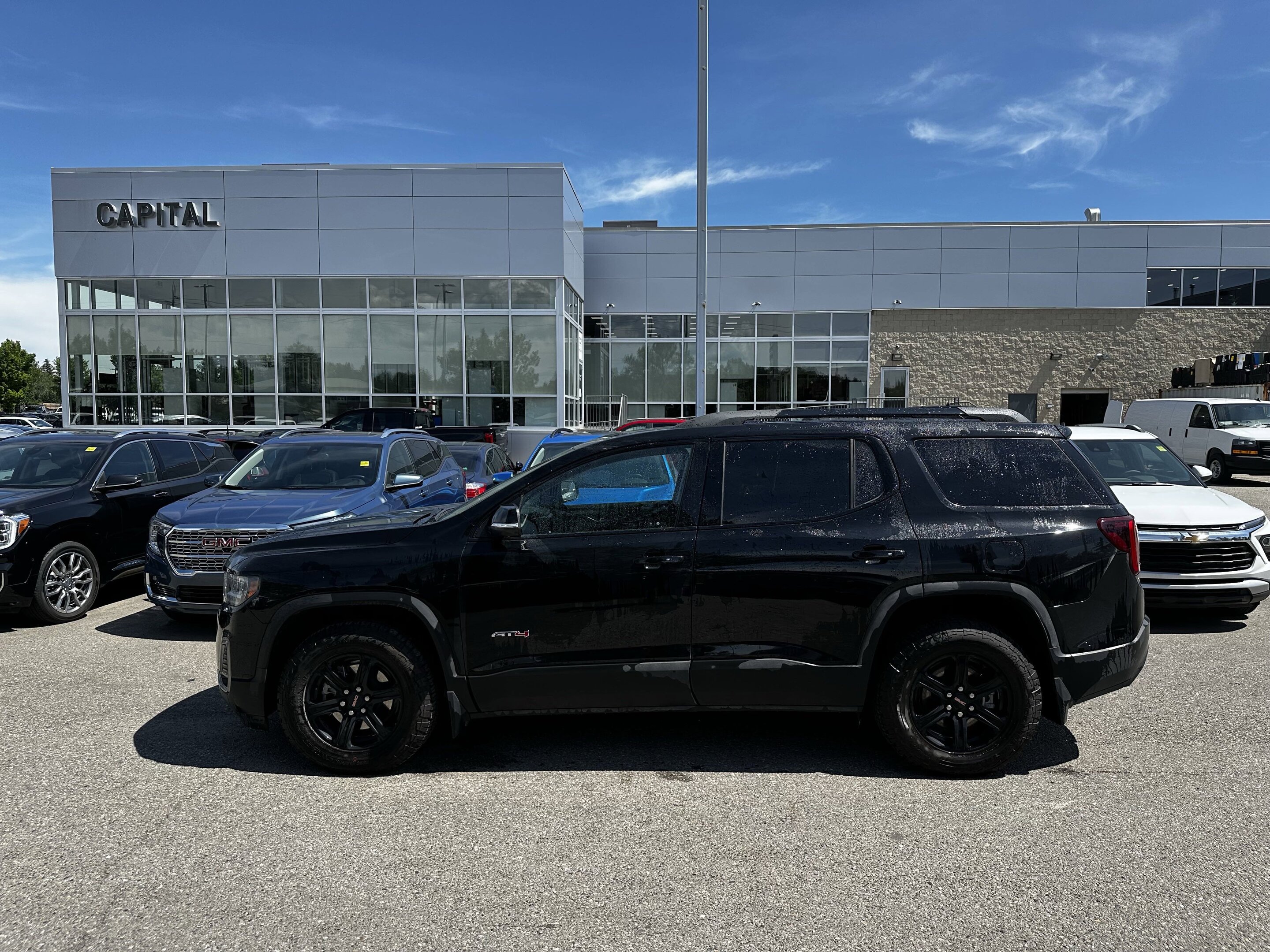 GMC Acadia 2023