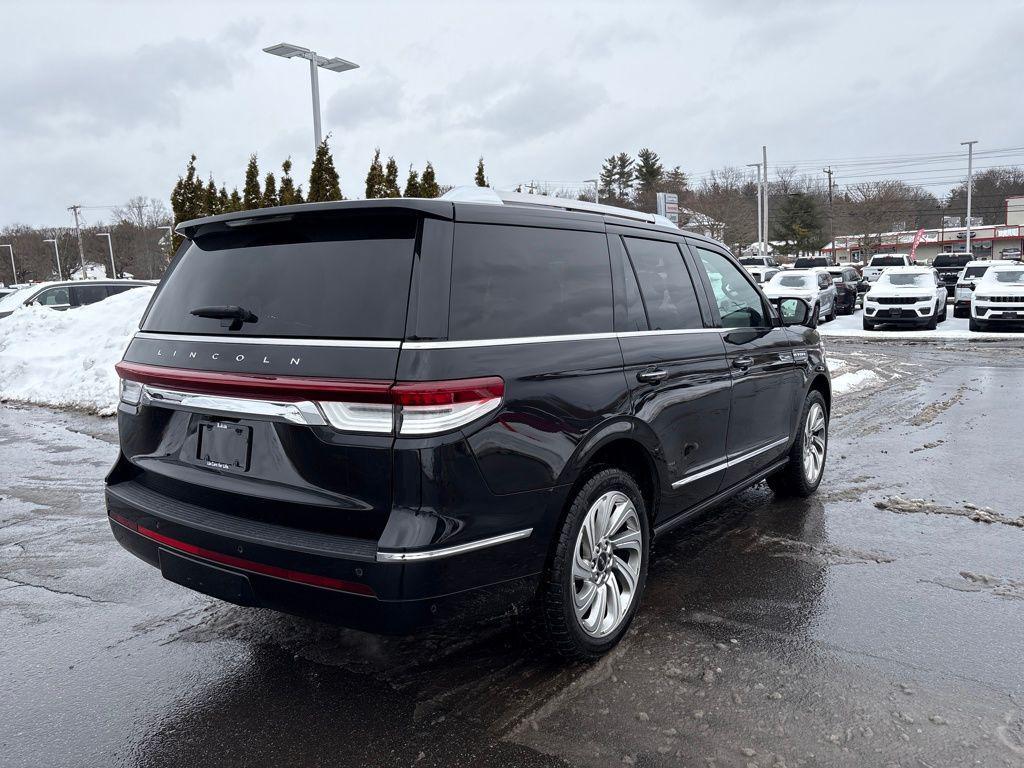 Lincoln Navigator 2024