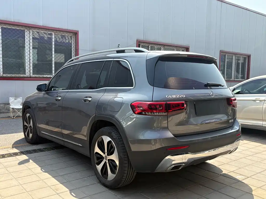 Mercedes-Benz GLB 2022