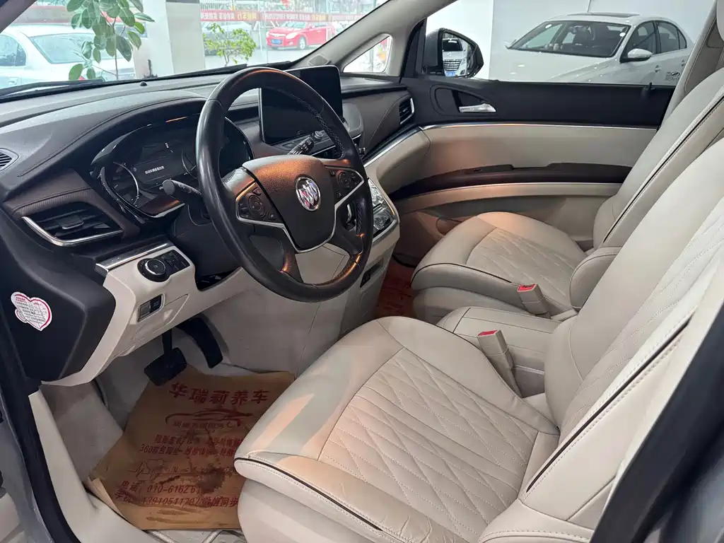 Buick GL8 2023