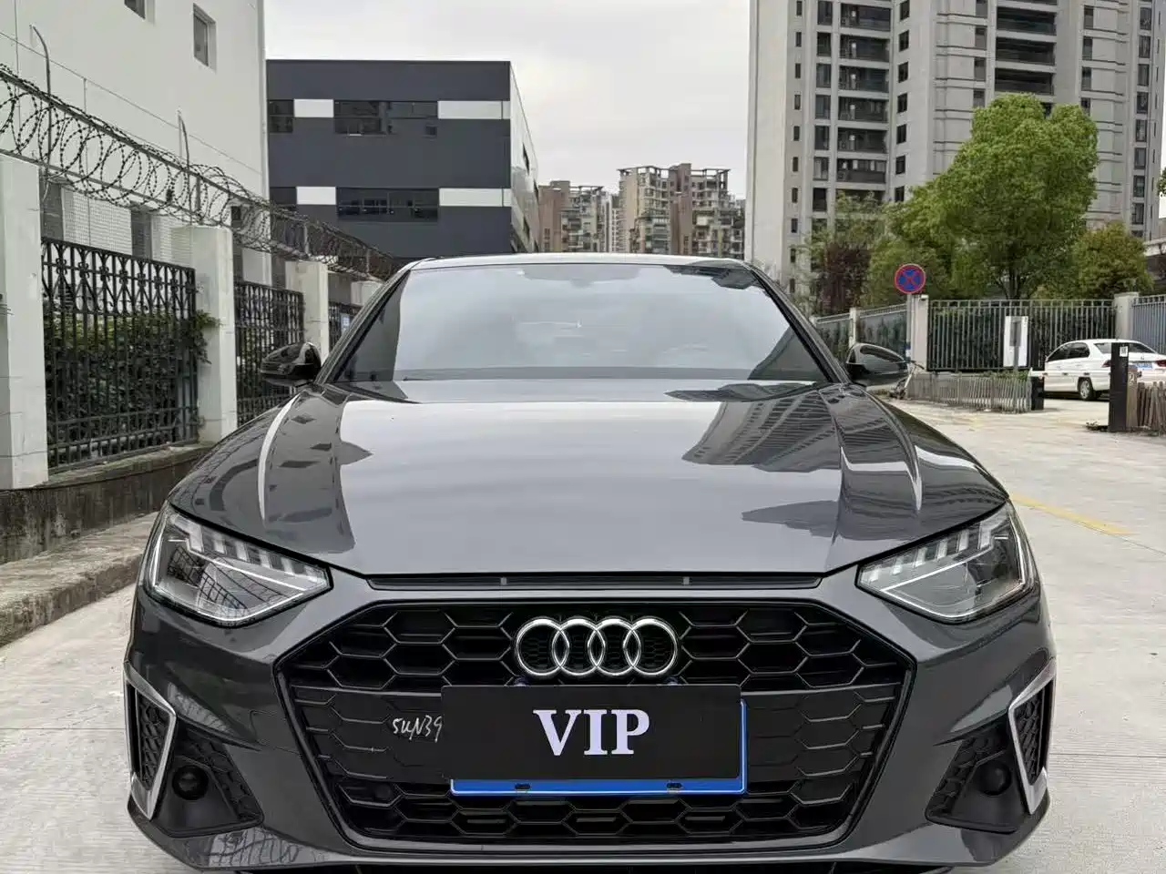 Audi A4 2023
