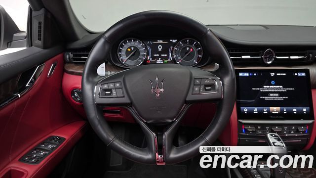 Maserati Quattroporte 2022