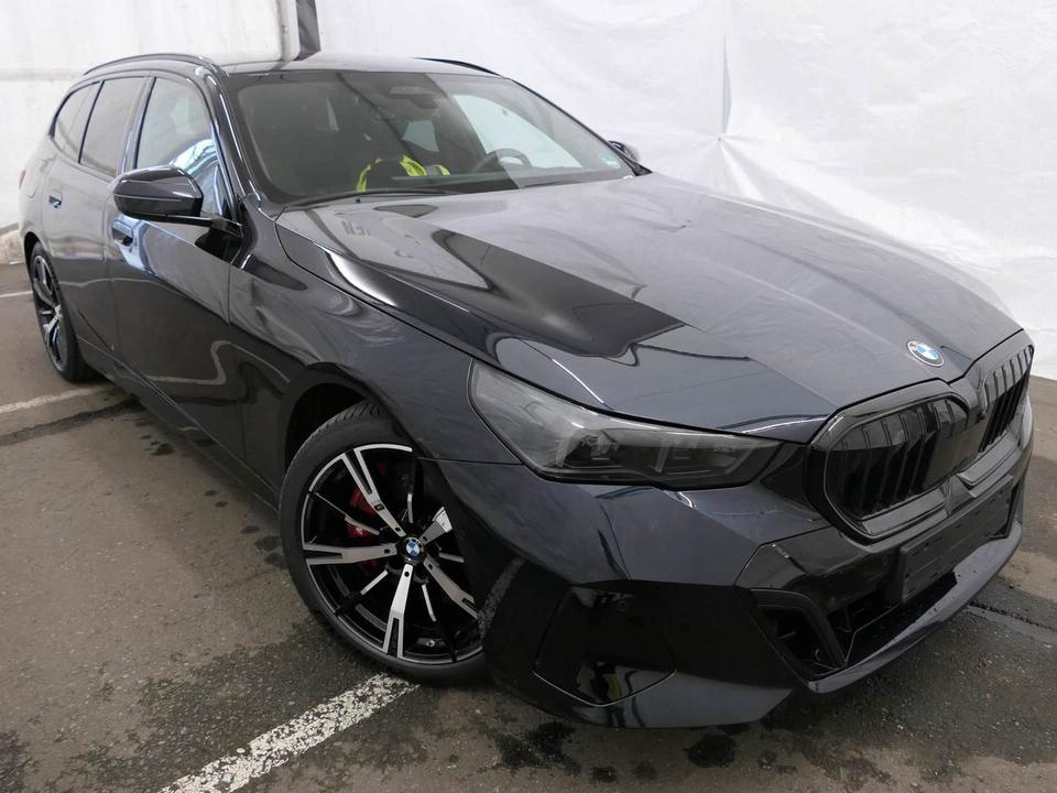 BMW 540 2025