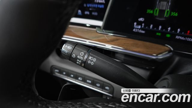 Cadillac Escalade 2024