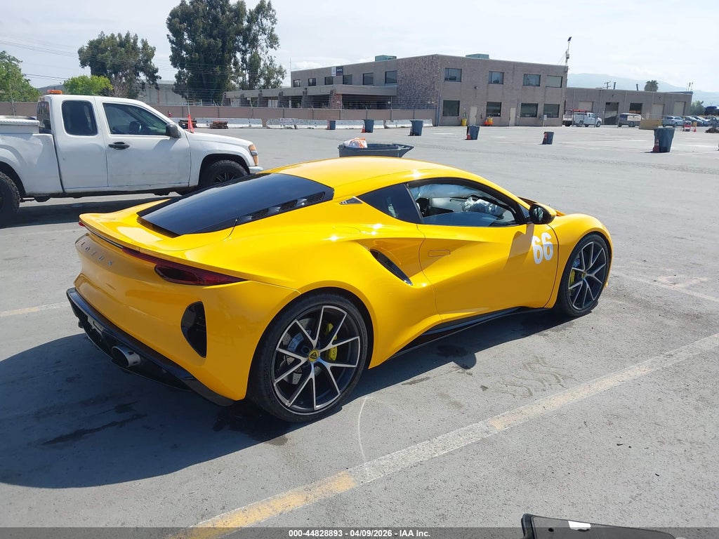 Lotus Emira 2024
